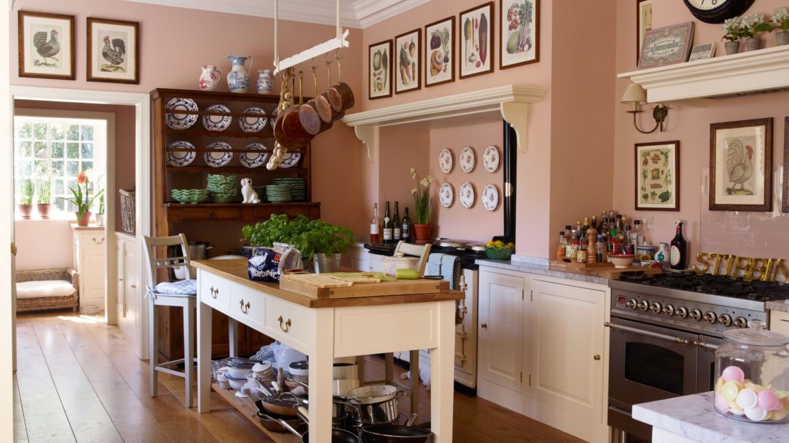 pink kitchen