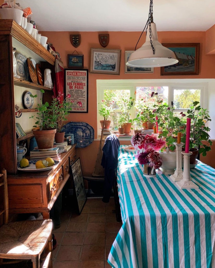 How to Make the Most out of Small Spaces Edward Bulmer Natural Paint