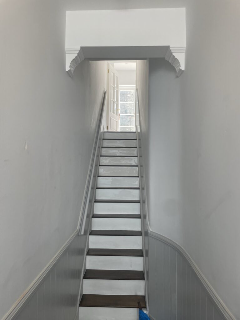 A white bathroom before a colour consultancy with Edward Bulmer Natural Paint