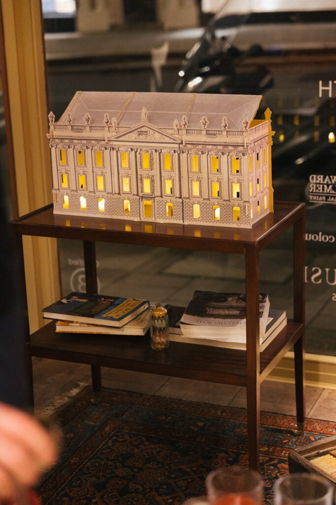 A model of Chatsworth House by Javier de la Torre brought our showroom window to life.